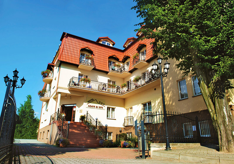Hotel Adam & Spa in Kudowa-Zdrój, Warschau (PL) Außenaufnahme