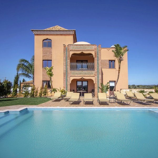 Al Karob Yoga Boutique Hotel in Guia, Faro Pool