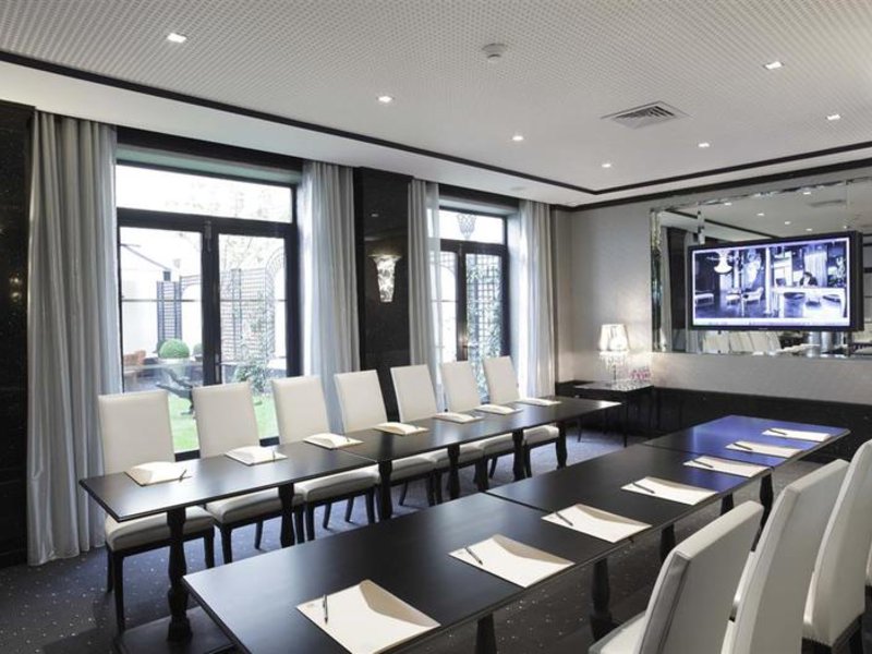 Maison Albar Hotels Le Diamond in Paris, Paris-Charles De Gaulle Konferenzraum