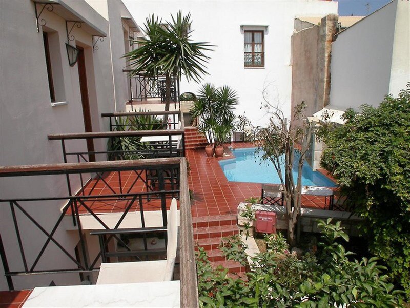 Calergi Residence in Atsipopoulo, Chania (Kreta) Außenaufnahme