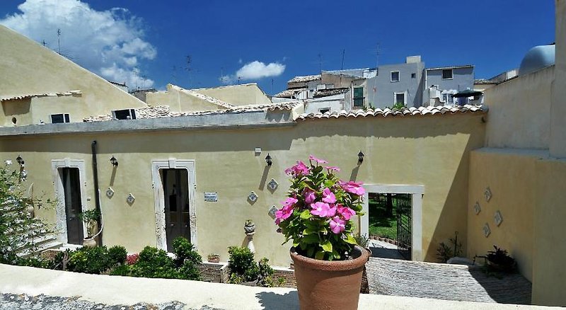 Il Giardino del Barocco in Noto, Catania Außenaufnahme