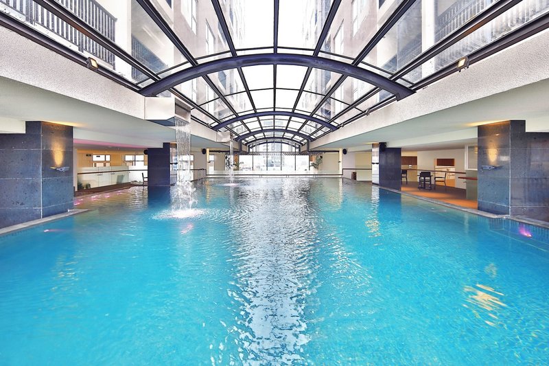 Hallenbad