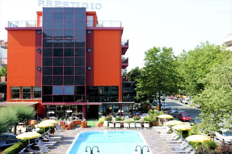 Hotel Prestigio in Cesenatico, Venedig Pool