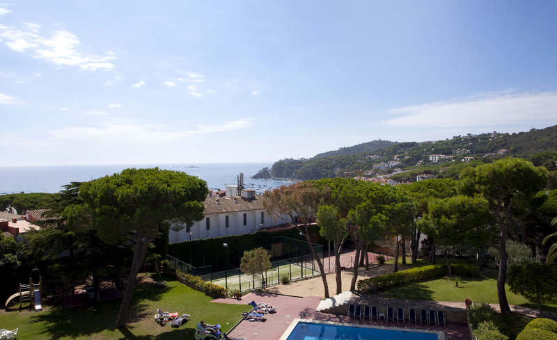 Hotel Alga in Calella de Palafrugell, Barcelona Pool