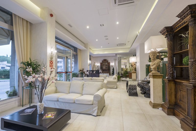 Sercotel President in Figueres, Barcelona Lounge/Empfang
