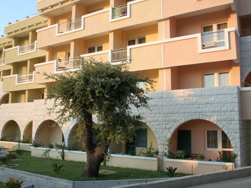 WGrand in Petrovac, Podgorica Außenaufnahme