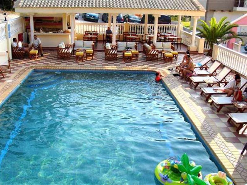 Hotel Calypso Siviri in Siviri, Thessaloniki (Chalkidiki) Pool