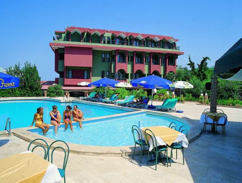 Atan Park in Antalya, Antalya Pool