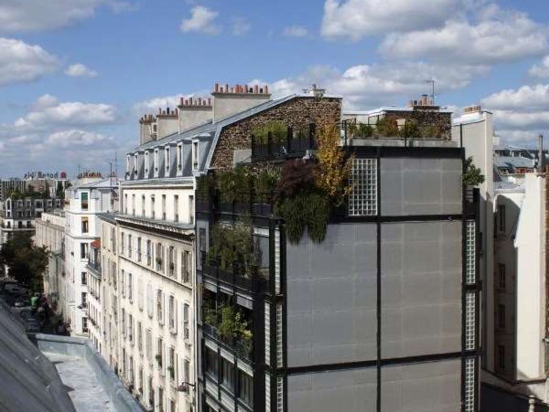 Art Batignolles in Paris, Paris-Charles De Gaulle Außenaufnahme