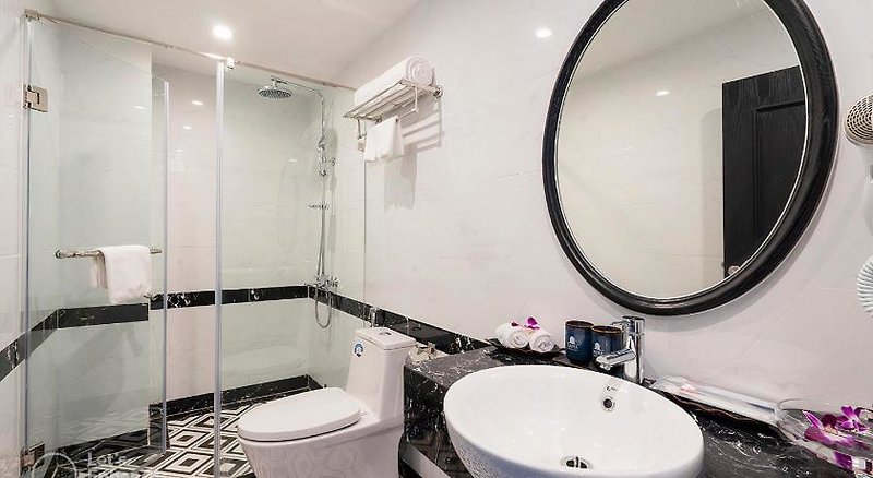 Mina Hotel & Spa in Hanoi, Hanoi (Vietnam) Badezimmer