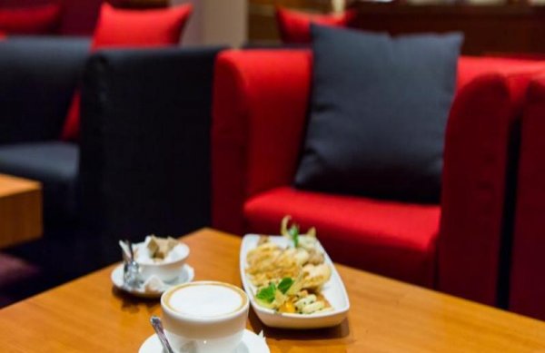 Radisson Blu Ridzene in Riga, Riga (Lettland) Bar