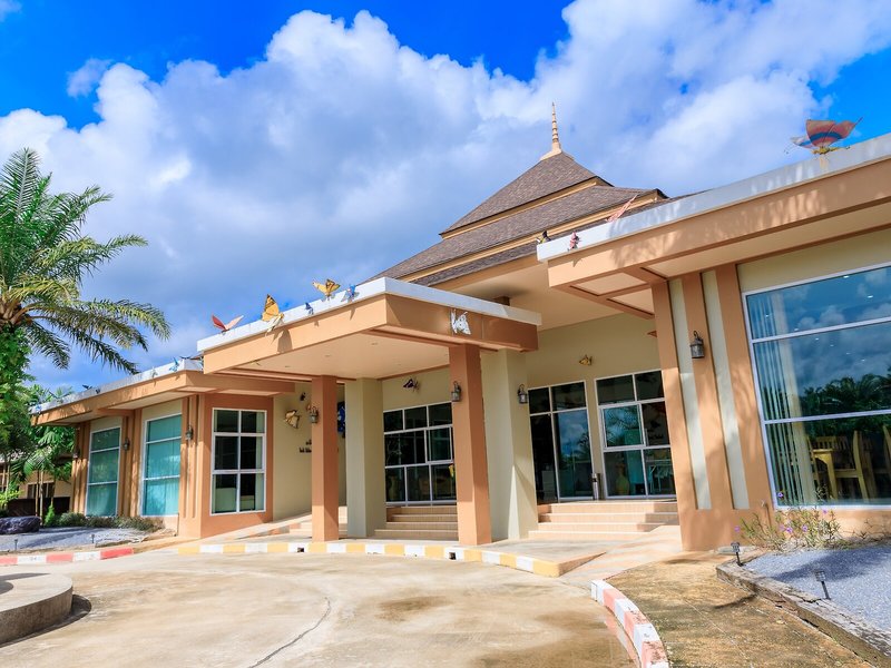 Saline Hot Spring Resort in Khlong Thom, Krabi (Thailand) Außenaufnahme