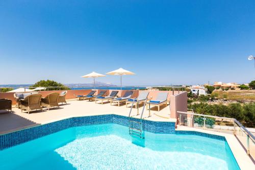 Leste Luxury Homes Hotel in Almyrida, Chania (Kreta) Pool