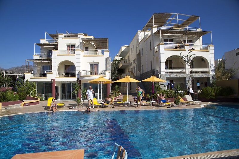 Ionio Star Hotel in Koutsouras, Heraklion (Kreta) Pool