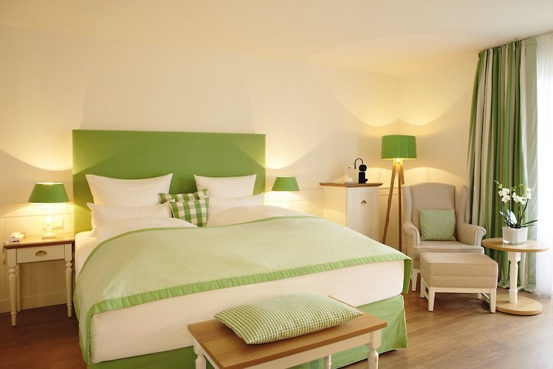 Romantik Hotel Fuchsbau in Timmendorfer Strand, Rostock-Laage (DE) Wohnbeispiel