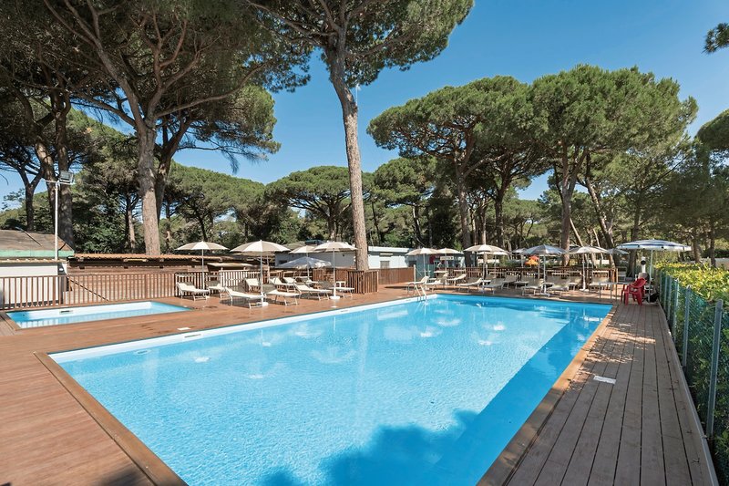 Rivaverde Family Camping Village in Marina di Ravenna, Bologna Pool