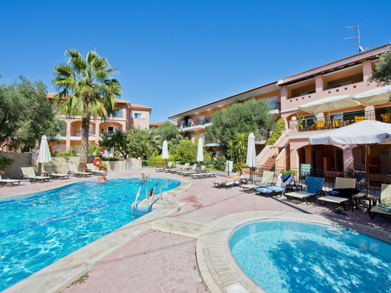 Aloni in Pefkochori, Thessaloniki (Chalkidiki) Pool