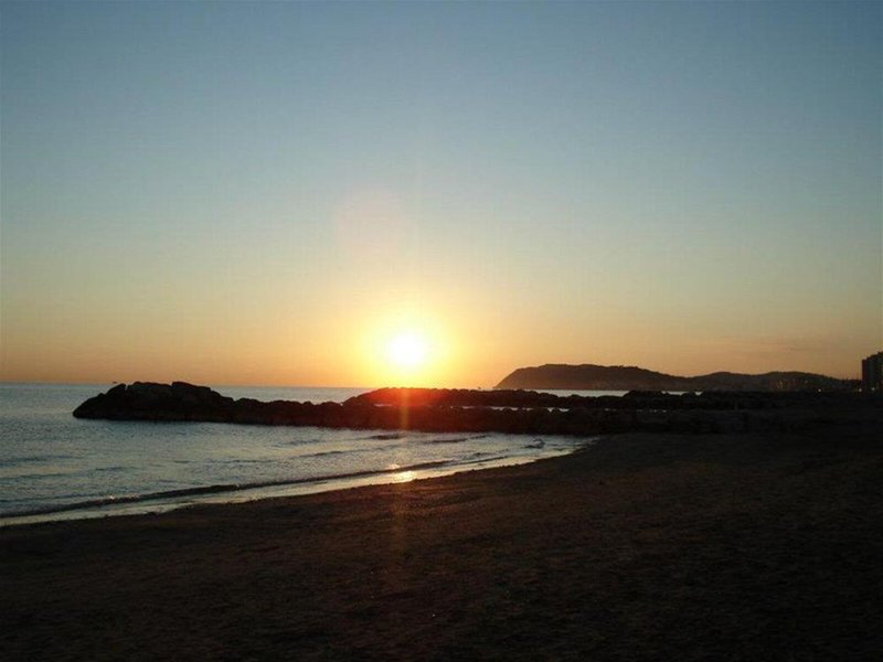 Alba in Misano Adriatico, Bologna Strand
