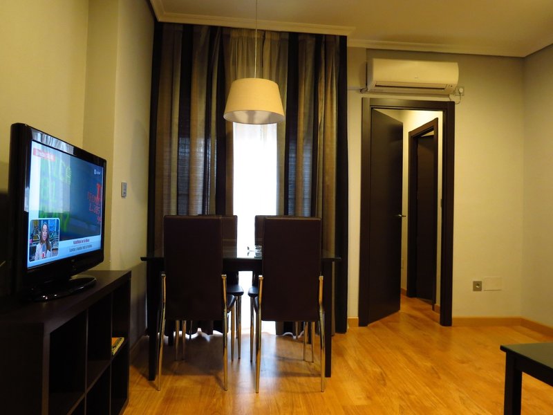 Apartamentos Boutique Catedral in Valladolid, Madrid Wohnbeispiel