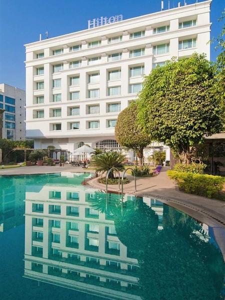 Hilton Mumbai International Airport in Mumbai, Mumbai (Indien) Pool