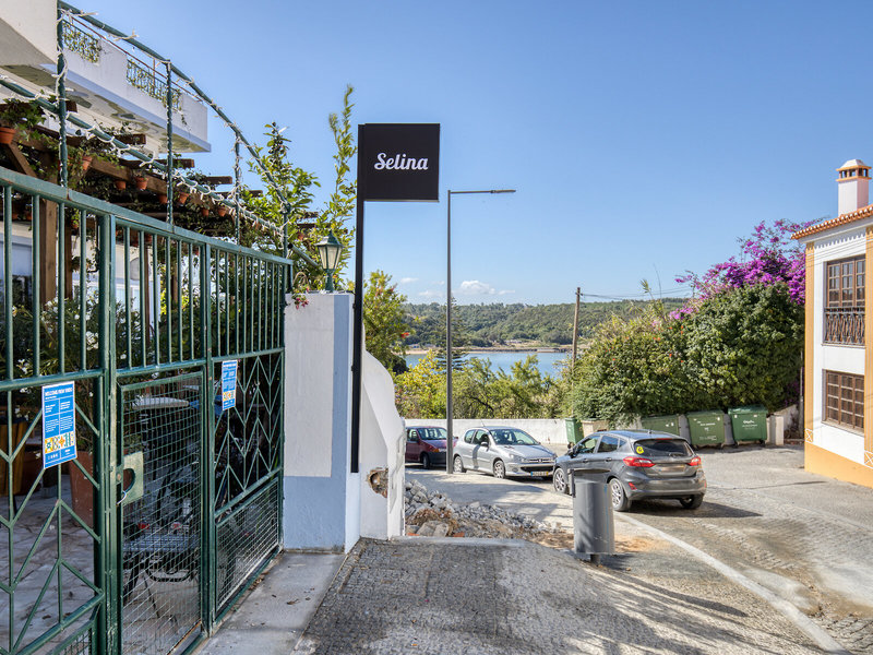 Selina Milfontes in Vila Nova de Milfontes, Faro Terrasse