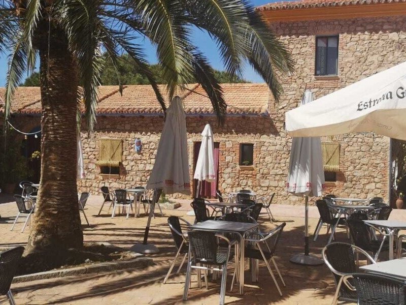 Albergue Rural Zarza Capilla in Zarza-Capilla, Madrid Restaurant