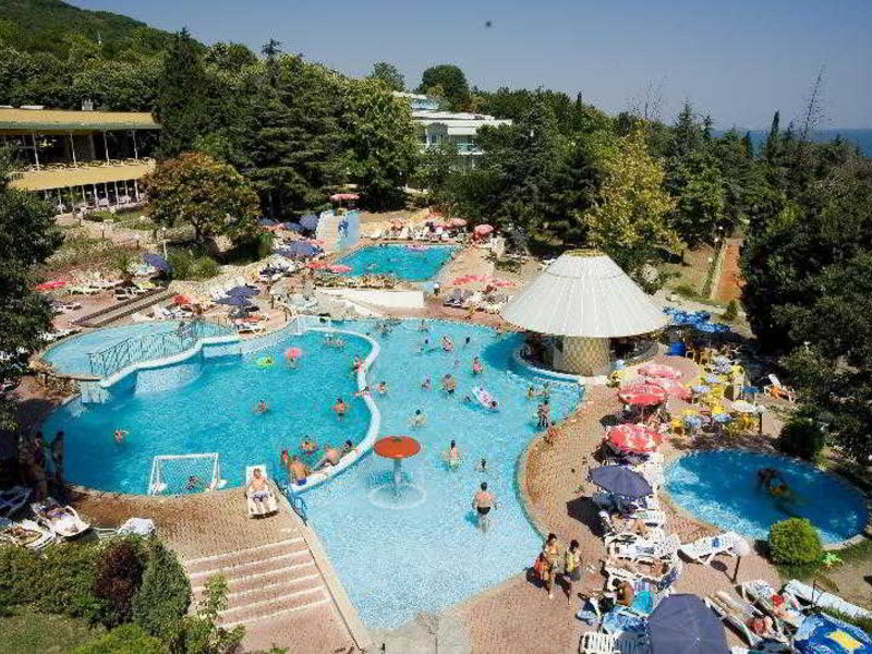Complex Orhidea in Albena, Varna Pool