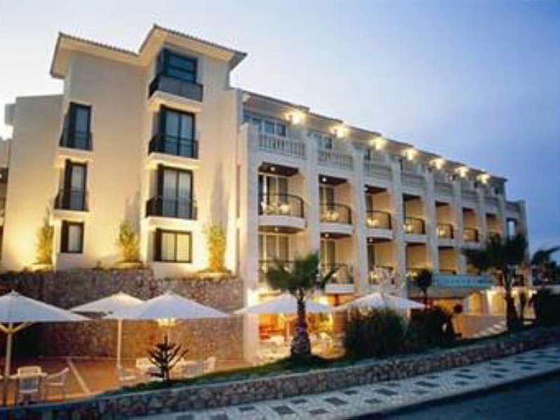 Hotel Estela Del Arte in Sitges, Barcelona Außenaufnahme