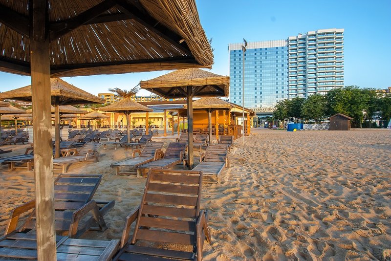 Strand