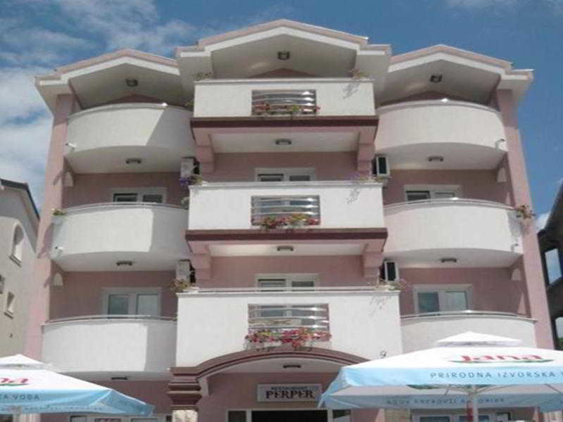 Perper Hotel in Tivat, Podgorica Außenaufnahme