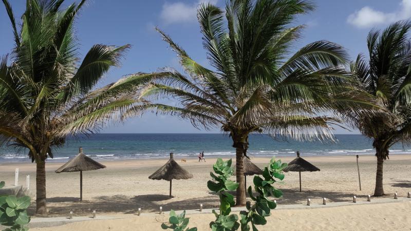 Djembe Beach Hotel in Kololi Beach, Banjul (Gambia) Strand