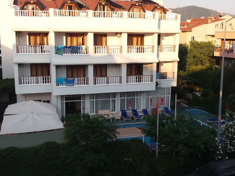 Unver Hotel in Marmaris, Dalaman Außenaufnahme