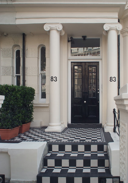 The Kensington Studios in London, London-Stansted Terasse