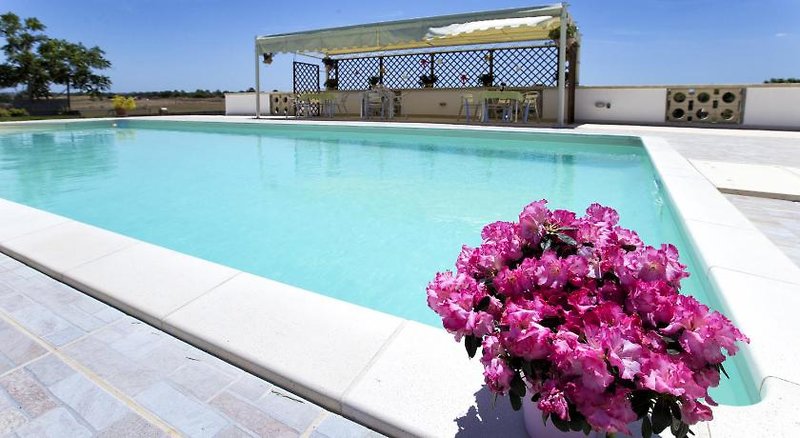 Il Sole Guest House in Porto Torres, Alghero (Sardinien) Pool