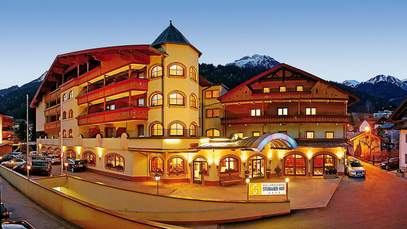 Alpin Resort Stubaier Hof in Fulpmes, Innsbruck (AT) Außenaufnahme
