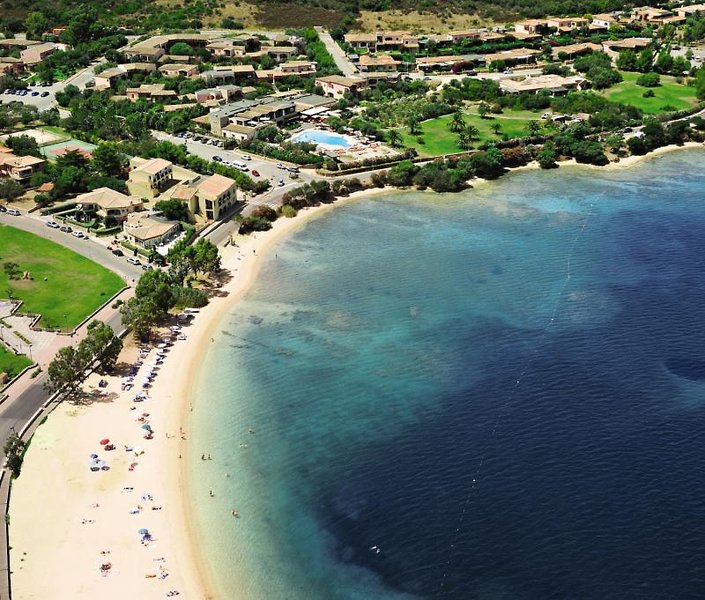 Cala di Falco Hotel in Cannigione, Olbia,Sardinien Strand