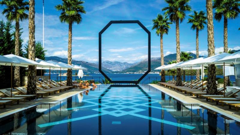 Monte Palm Beach in Tivat, Tivat (Montenegro) Pool
