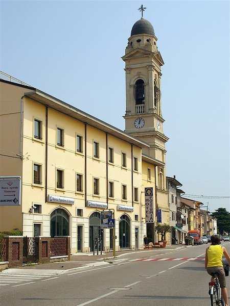Postumia in Villafranca di Verona, Verona Außenaufnahme