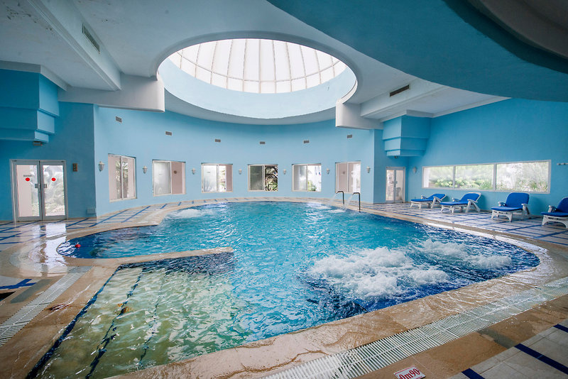 Hallenbad
