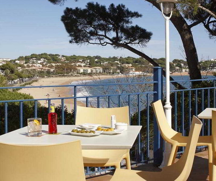 Hotel ILUNION Caleta Park in S'Agaró, Barcelona Terasse