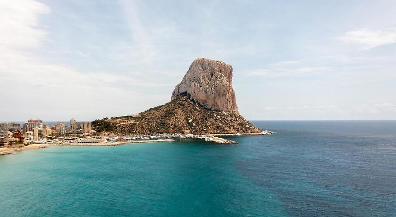 Apartamentos Vista Bella in Calp, Alicante Landschaft