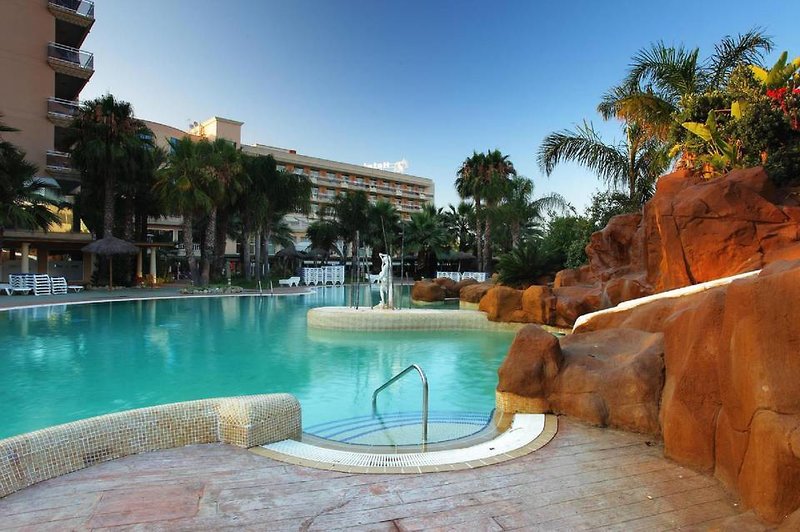 Hotel Palas Pineda in La Pineda, Barcelona Pool