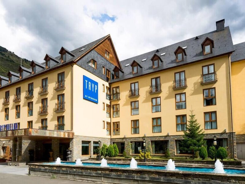 Hotel Vielha Baqueira, Affiliated by Meliá in Vielha, Barcelona Außenaufnahme