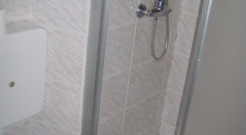 Lago Maggiore in Lesa, Mailand (Malpensa) Badezimmer