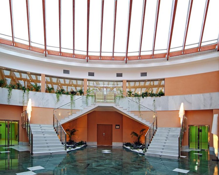 Hallenbad