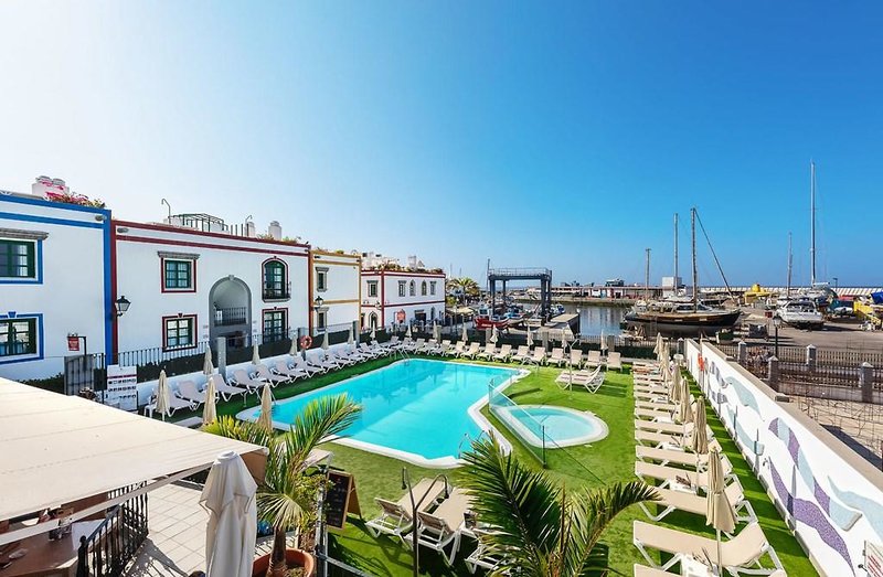 BIlly's Puerto de Mogán Apartments by LIVVO in Puerto de Mogán, Gran Canaria Pool
