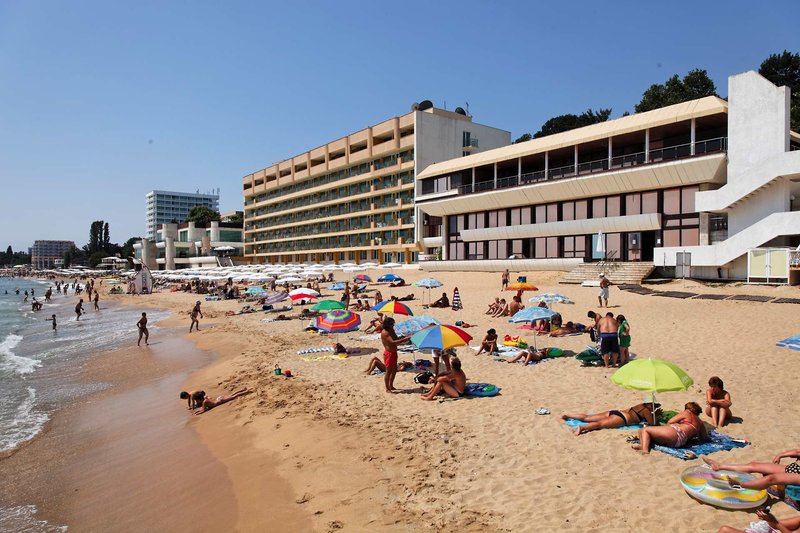 Strand
