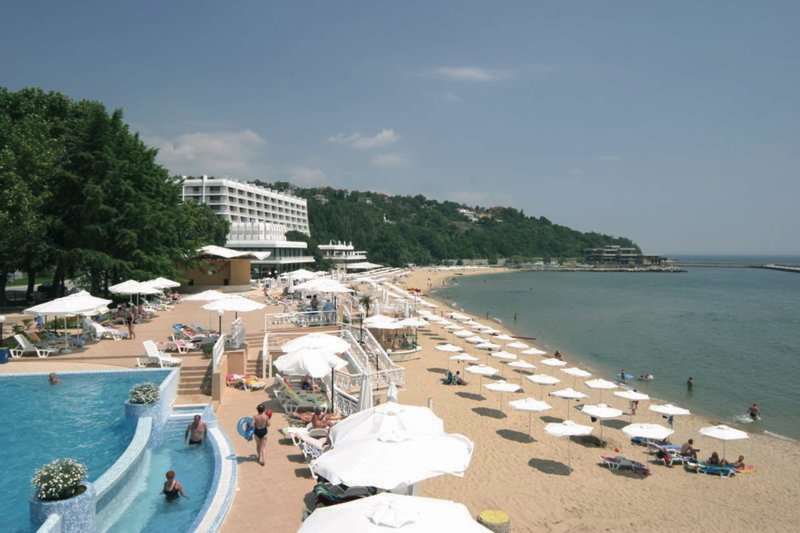 Strand