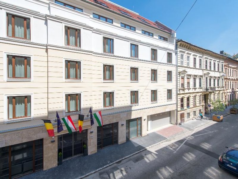 The Three Corners Lifestyle Hotel in Budapest, Budapest (HU) Terasse