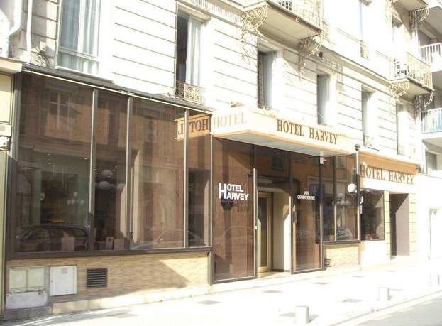 De Suede in Nizza, Nizza Außenaufnahme